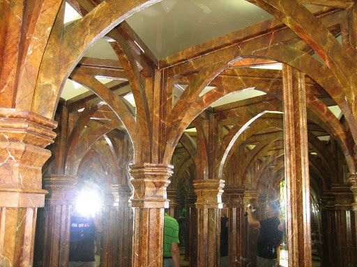 Mirror Place