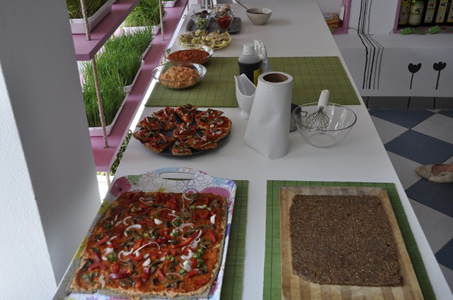 [bucuresti iun 2010 083[4].jpg]