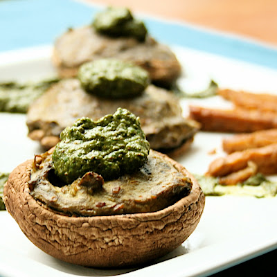 Portobello farci au vert de poireaux et son pesto