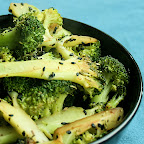 Brocoli sauté au sésame noir grillé