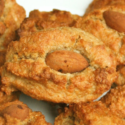 Œil de chat aux amandes