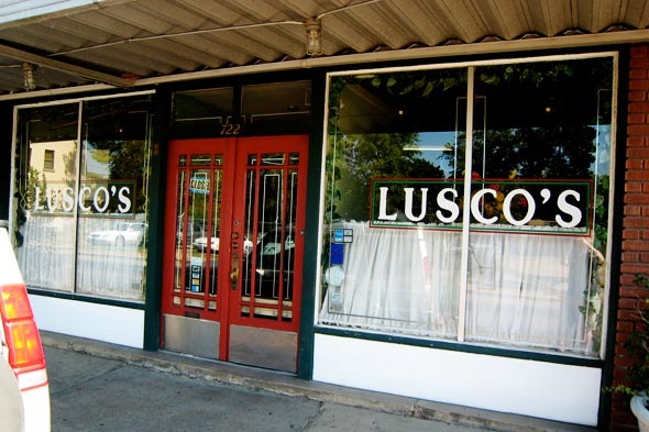 [lusco-restaurant-mississippi-590.jpg]