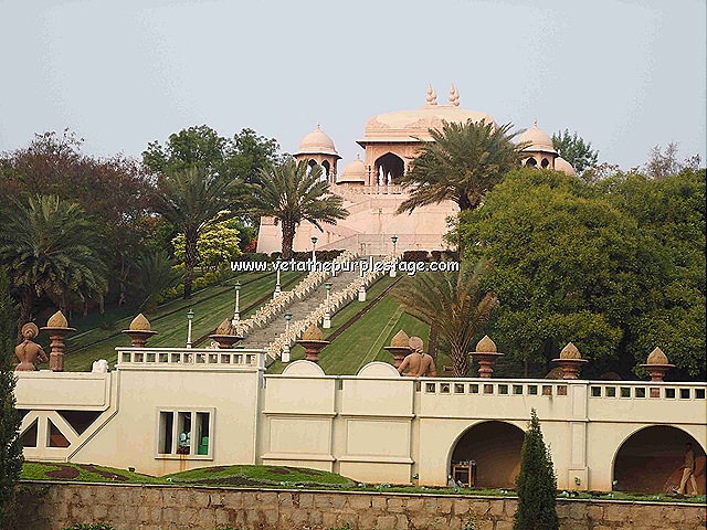 [Hawamahalatramojifilmcity[1].jpg]
