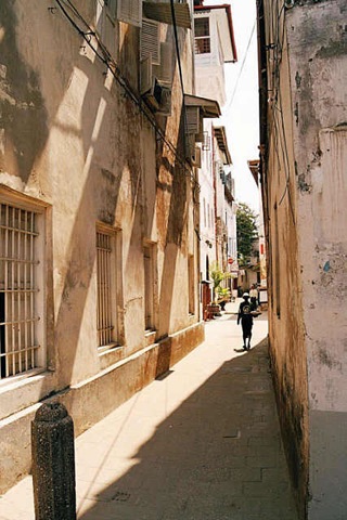 [stonetown34[6].jpg]