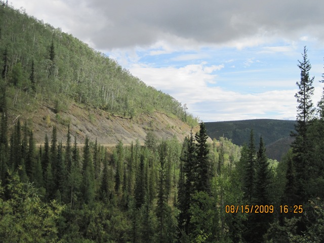 [IMG_18302.jpg]