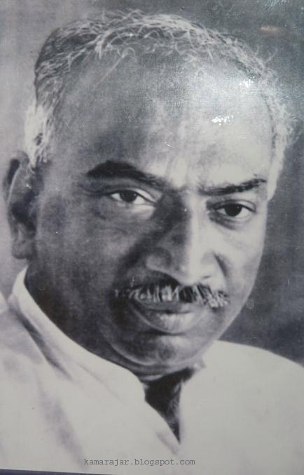 [kamarajar[9].jpg]