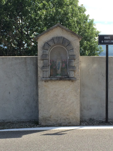 Vierge Route De Ravelin