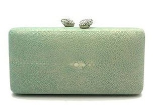 [KOTUR jB RennaShagreen Stingray Green Clutch at Shirise[5].jpg]