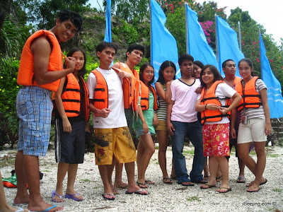 Cebu Bloggers Society invades Sumilon Island