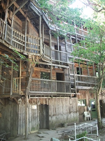[vacation 8-20-2010 149[2].jpg]
