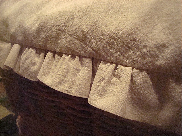 [decorthrift0224.jpg]