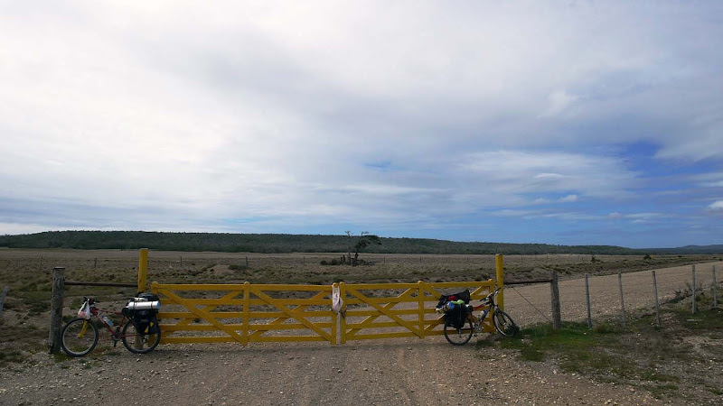 Foto de  02. Tolhuin - Rio Grande 