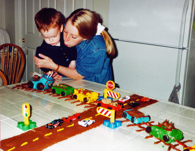 [2001 03 26 andrews 2 bday[1].png]