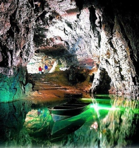[5.Wookey Caves in Somerset England.[3].jpg]