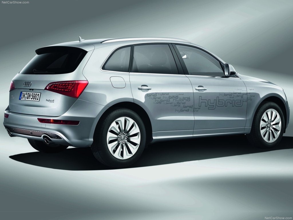 [2012-Audi-Q5-Hybrid-4[3].jpg]