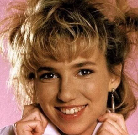 [debbie-gibson-015[3].jpg]