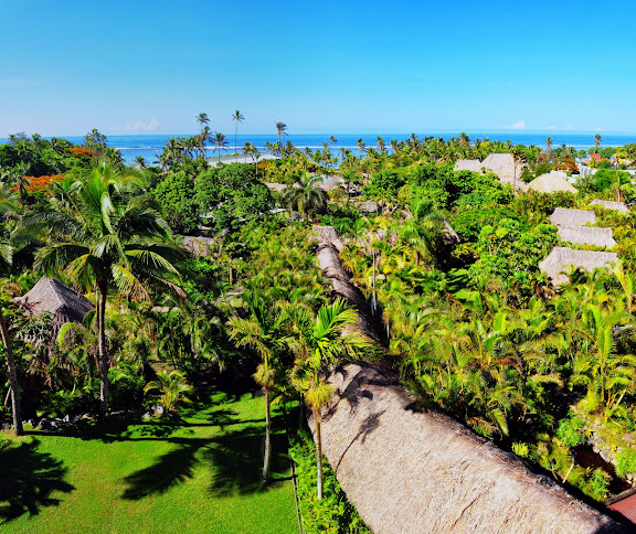 Outrigger on the Lagoon