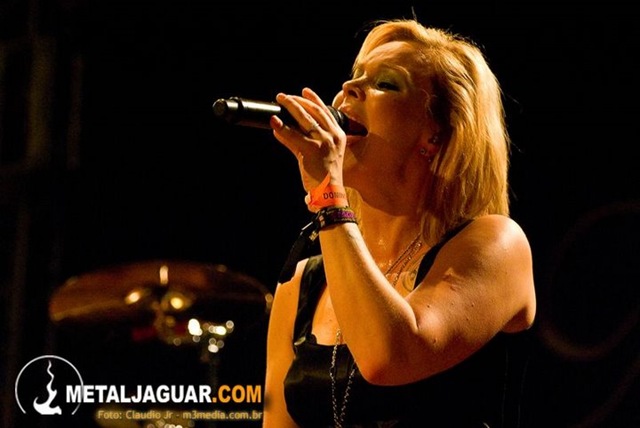 [Nightwish_em_recife_(40_of_200)[3].jpg]