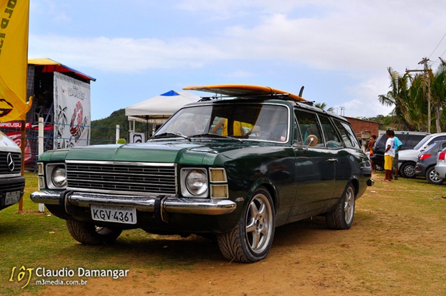 [GoldIslandSurfMasterdia2_porDamangar[6].jpg]