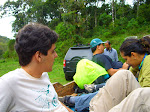 SS852388.JPG - No transporte até o início da trilha para o Itaguaré