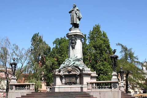 Pomnik Adam Mickiewicza, Warszawa.