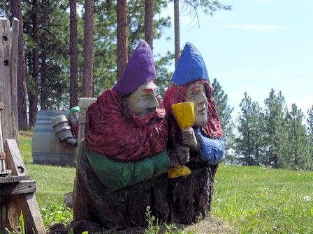 [Gnomes[3].jpg]