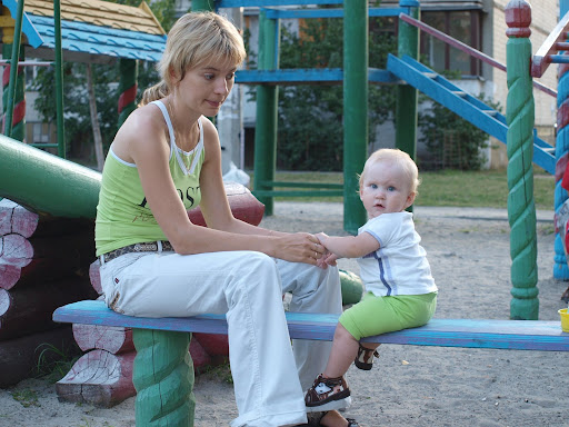 Болтаем о том, о сём, ногами... Болтаем о том, о сём, ногами...