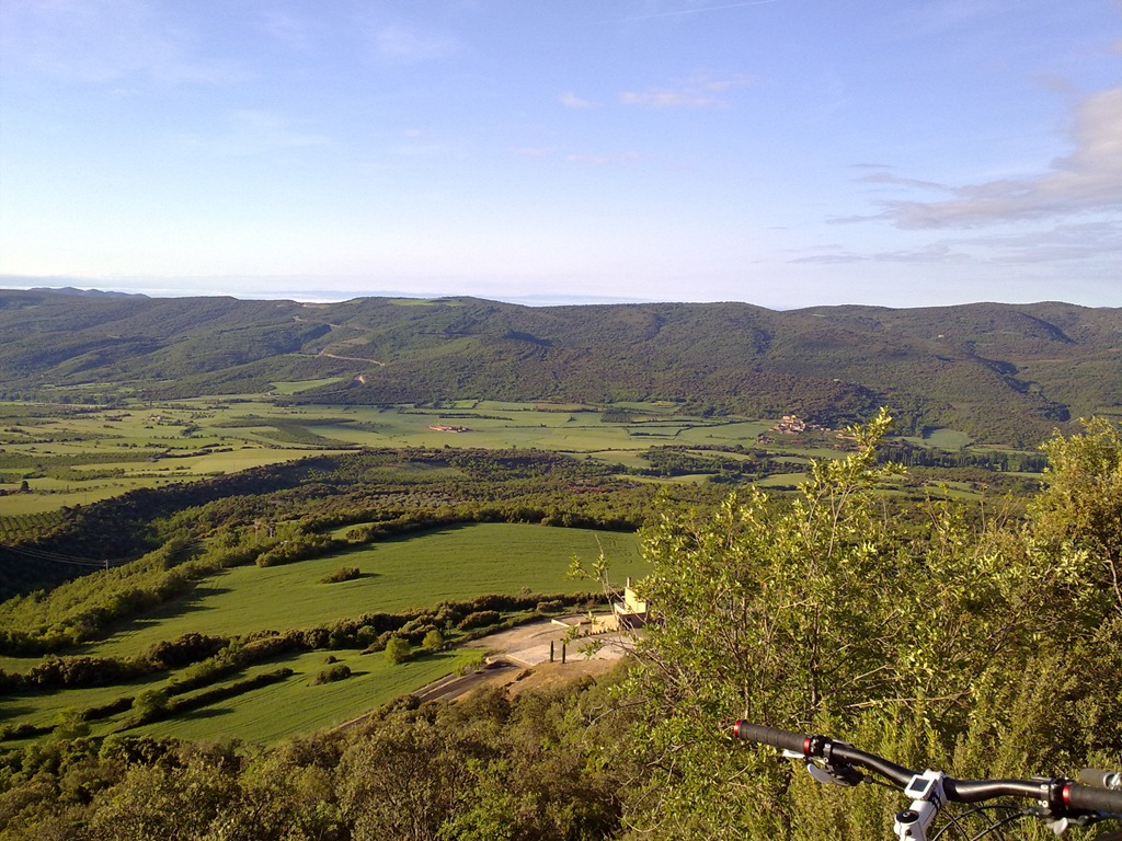 [080520110645.jpg]