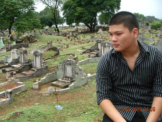 [DSCN28431.jpg]