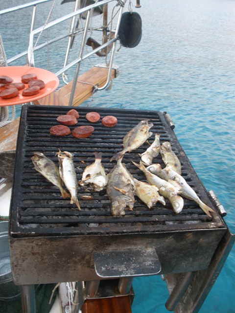[Honeymoon1204.jpg]