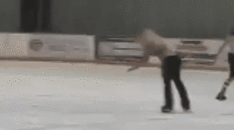 http://lh5.ggpht.com/_fw7iF68JR8k/TFi_LPpczyI/AAAAAAABWRE/rph4FGcTczM/iceisslippery.gif.gif