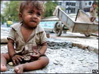 [_41915618_india_child_afp203[3].jpg]