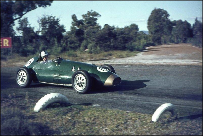 [aus-dd-alta-f2 Whitehead[2].jpg]