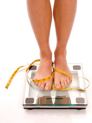 [feet-scale-tapemeasure-md[2].jpg]