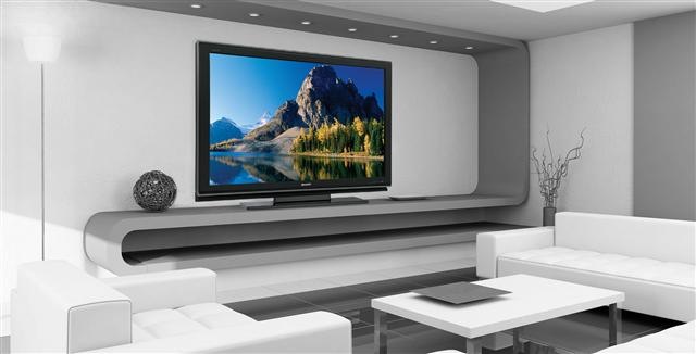 [LC-52D92U-livingroom-grayscale-highres (Small)[4].jpg]