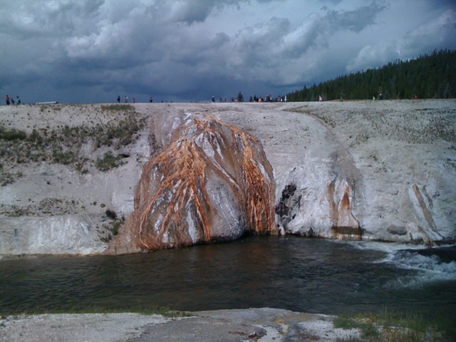 [iphoneyellowstonejuly820090672.jpg]