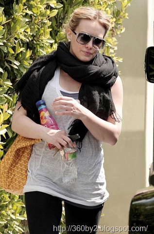 [HilaryDuff_NiceFun_14_936_001.jpg]