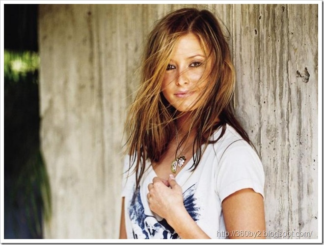 Holly Valance Australian Sexy Girl Pictures