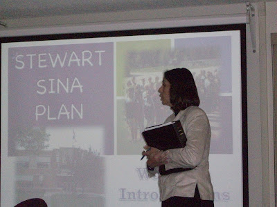 Stewart Principal Rhoda Harris Presents her school's SINA Plan Stewart Principal Rhoda Harris Presents her school's SINA Plan