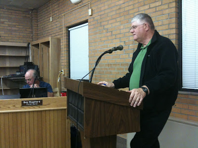 Washington City Treasurer Joe Meyers Saves The City Will Save $5,300 By Switching To Washington State Bank.<br />
(KCII's Chance Dorland)