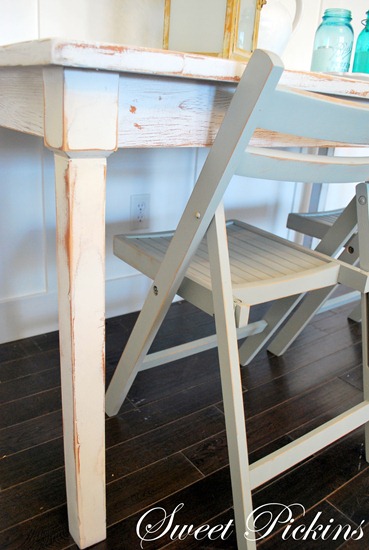 [beach table 010[4].jpg]