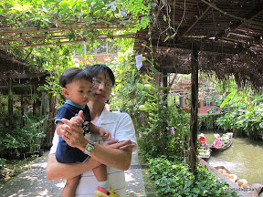 พู่กันเที่ยวสวนสามพราน