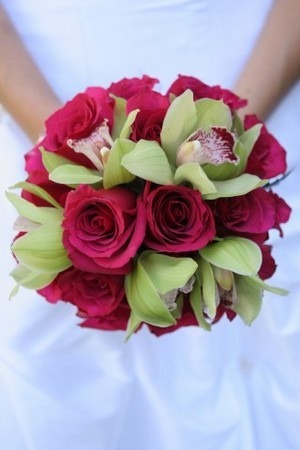[bouquet but don't love the roses[3].jpg]