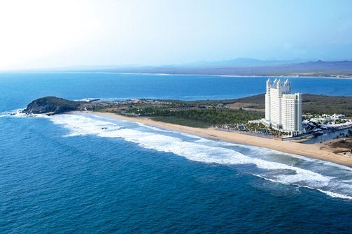 [riu_emerald_bay01[3][4].jpg]
