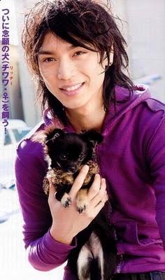 Hiro Mizushima Asian Hairstyles Hiro Mizushima long wavy hairstyle