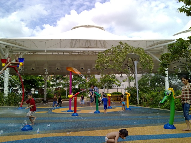 [13122009008[4].jpg]