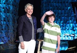 ellen degeneres--468605046.rp350x350
