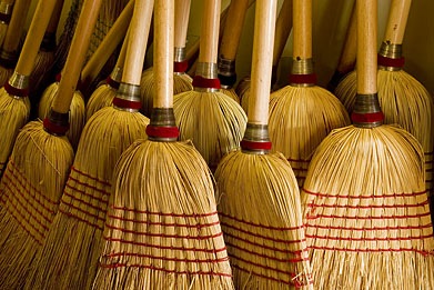 [brooms[5].jpg]