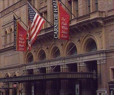 [carnegiehall[5].jpg]