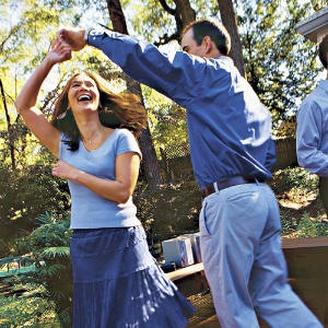 [dancing-m[5].jpg]